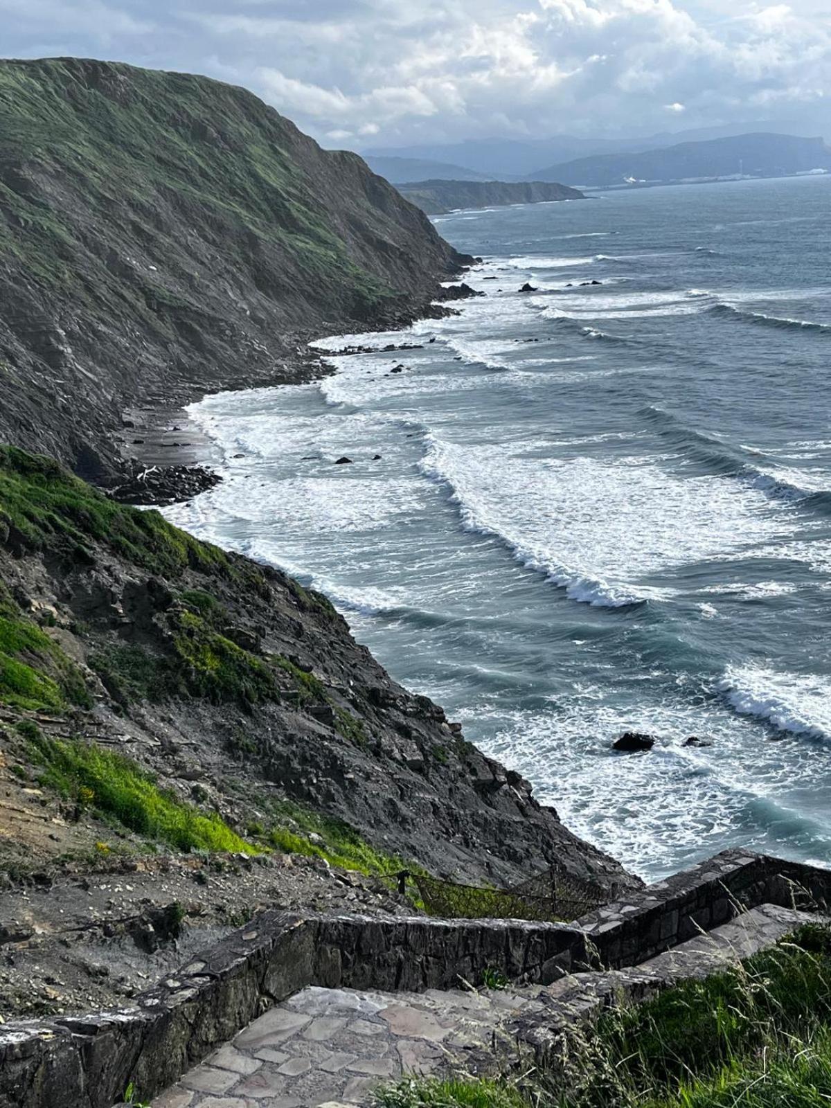 Tu Refugio Junto Al Mar Te Espera Disfruta Final Europa League Apartment Barrika Exterior foto